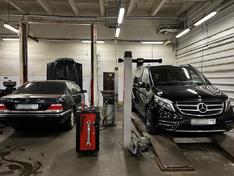 Диагностика и осмотр подвески на Mercedes Benz v220